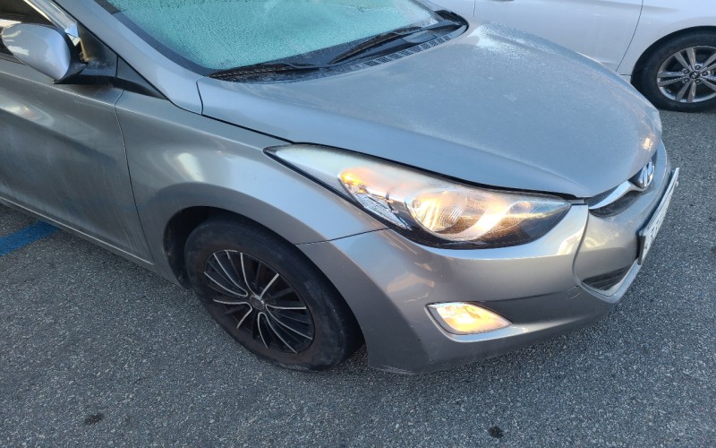 Hyundai Avante_2011_159k_Benzin