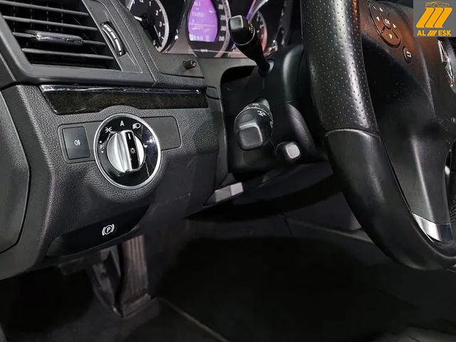 مرسيدس E 220 كوبيه مرسيدس E 220 كوبيه