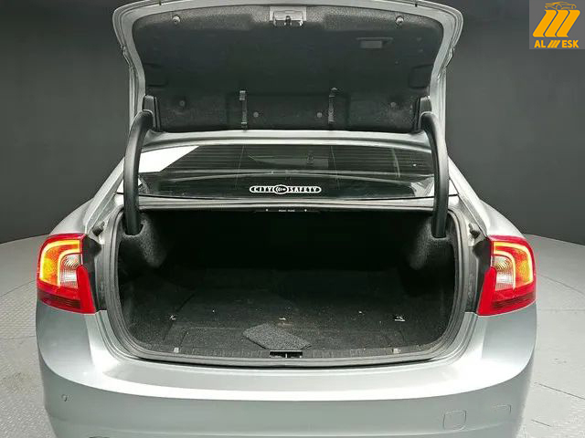 فولفو S60