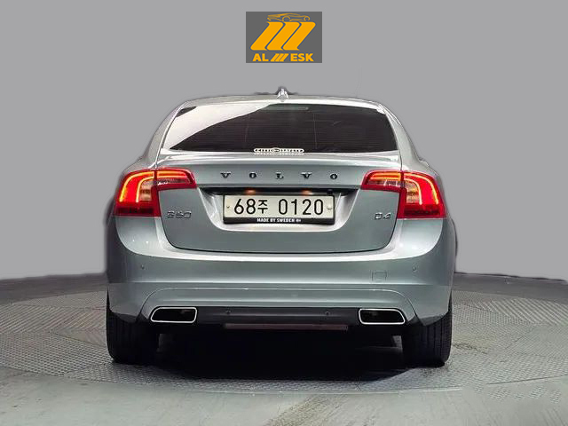 فولفو S60