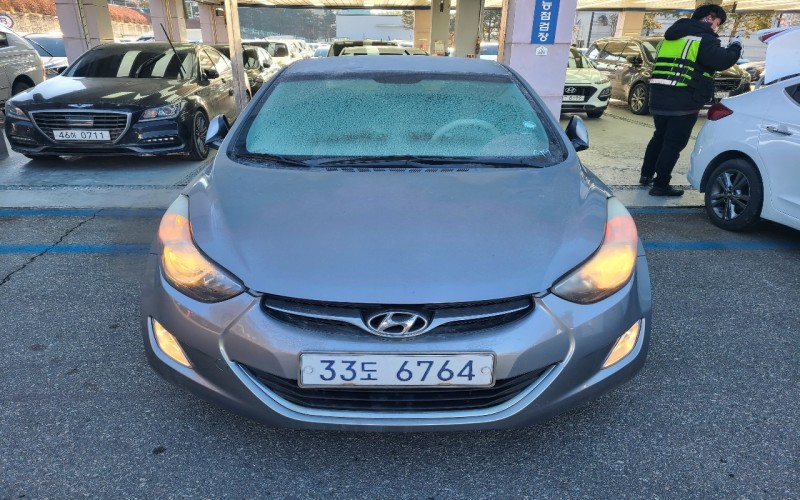 Hyundai Avante_2011_159k_Benzin