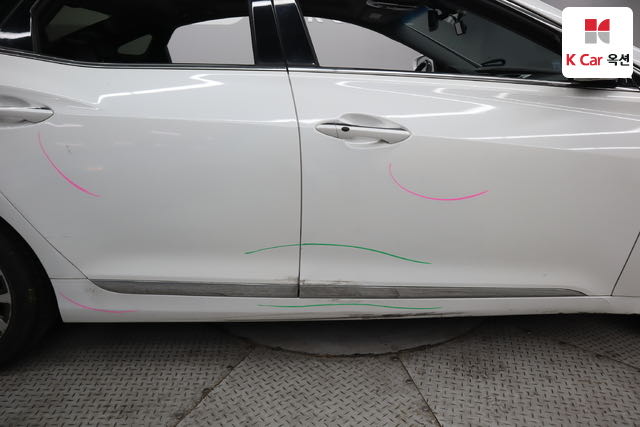 Hyundai_Grandeur_HG HG240 Modern_2013