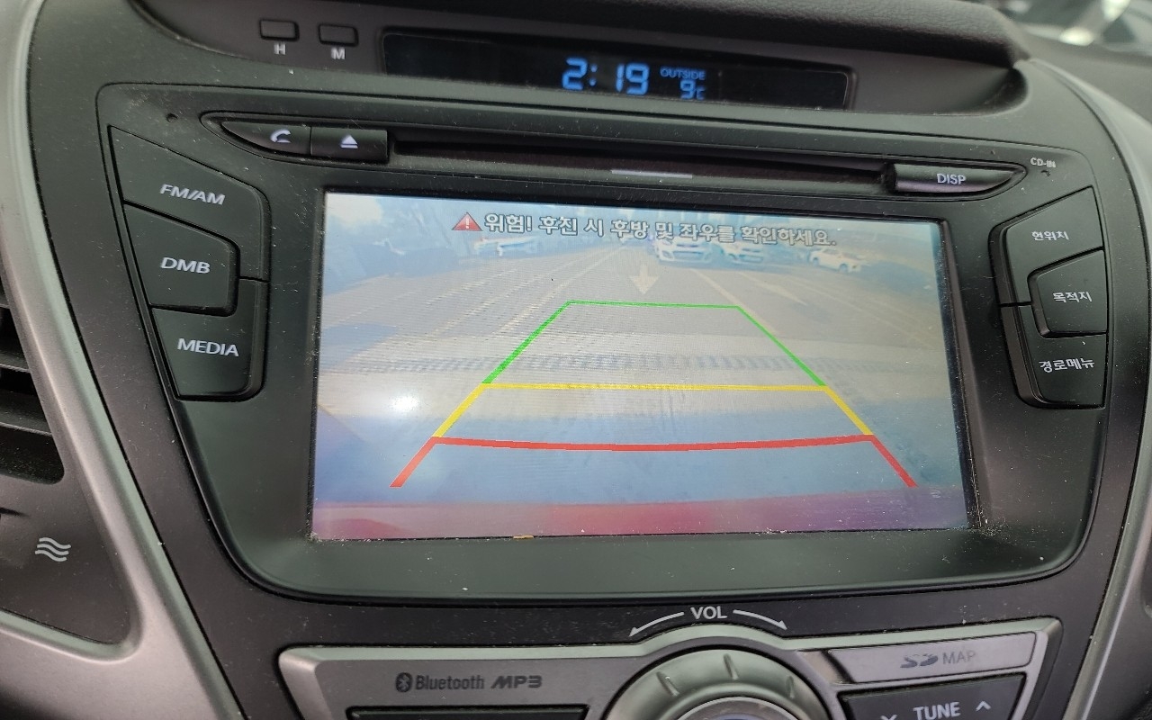 Hyundai Avante_2014_ 101k_Diesel