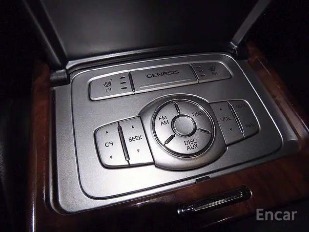 Hyundai _Genesis_BH 330 Luxury 3400 ccm_2011 Hyundai _Genesis_BH 330 Luxury 3400 ccm_2011