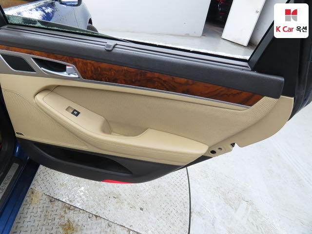 Hyundai_Genesis _DH G330 Premium AWD_2014