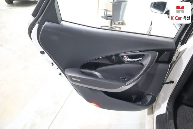 Hyundai_Grandeur_HG HG240 Modern_2013