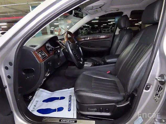 Hyundai _Genesis_BH 330 Luxury 3400 ccm_2011 Hyundai _Genesis_BH 330 Luxury 3400 ccm_2011