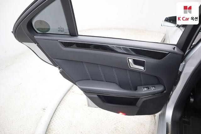 Benz _E-Class_E350 4MATIC Avantgarde_2014