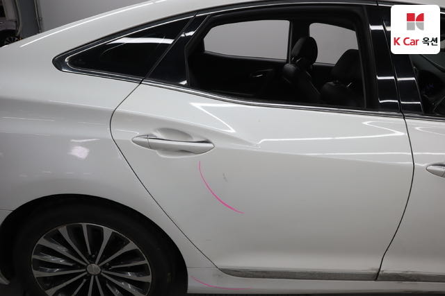 Hyundai_Grandeur_HG HG240 Modern_2013