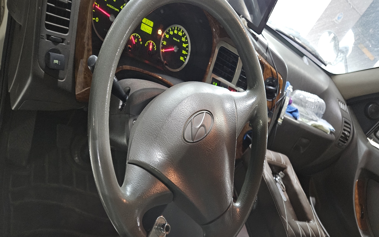 Hyundai Porter II_2012_374k_Diesel Hyundai Porter II_2012_374k_Diesel
