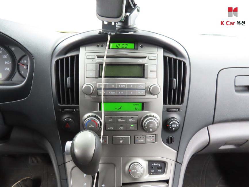 Hyundai_Grand Starex_4WD 11-passenger wagon CVX Premium_2015