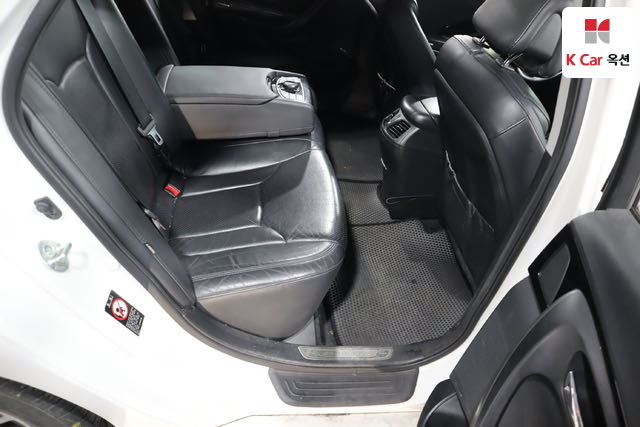 Hyundai_Grandeur_HG HG240 Modern_2013