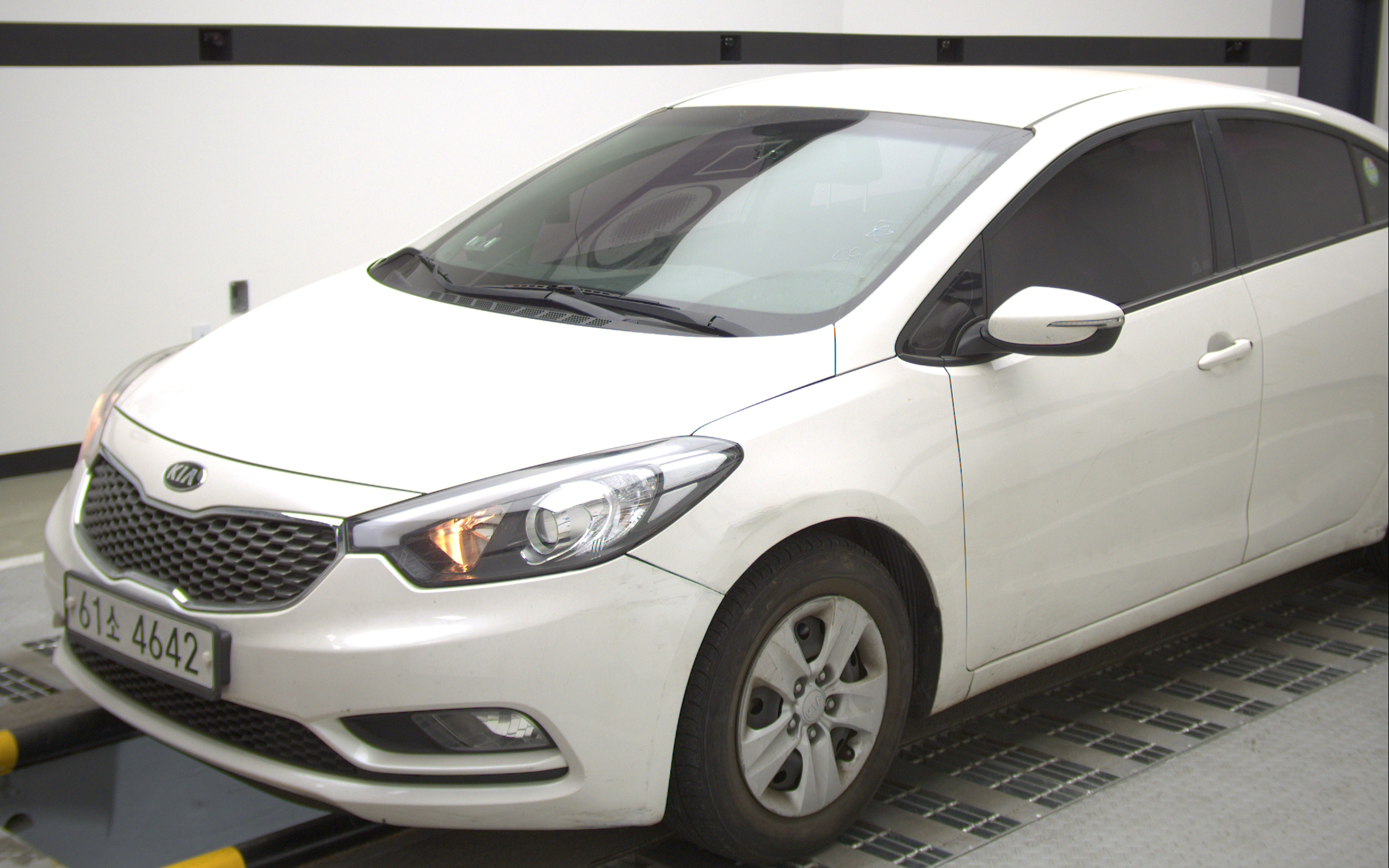 Kia K3_2013_54k_Benzin