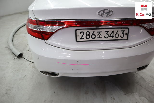 Hyundai_Grandeur_HG HG240 Modern_2013