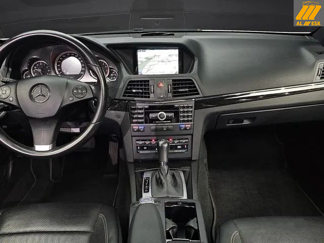 مرسيدس E 220 كوبيه مرسيدس E 220 كوبيه