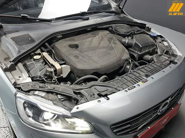 فولفو S60